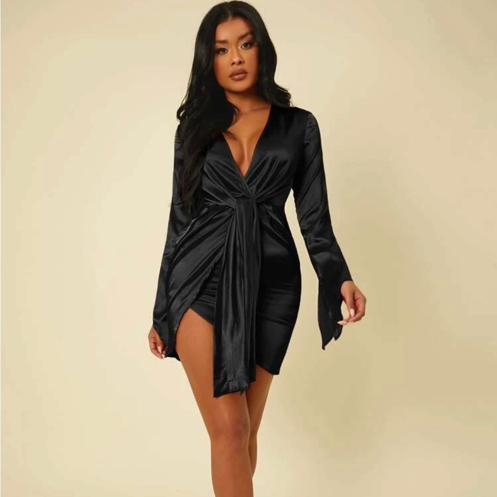 Long sleeve black silk-like dress